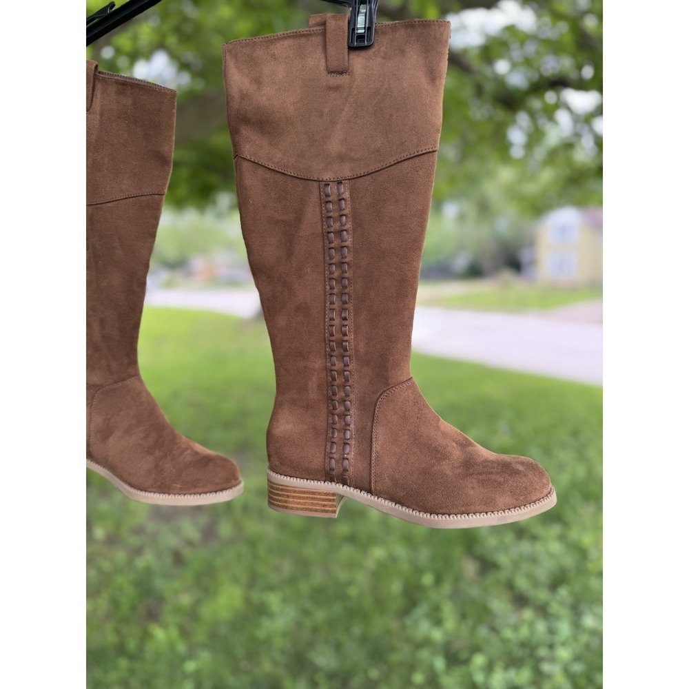 Maurice's Women's Faux Suede Calf Zipper Boots. Size 6M 1 In H Heel Unlined - Picture 5 of 6